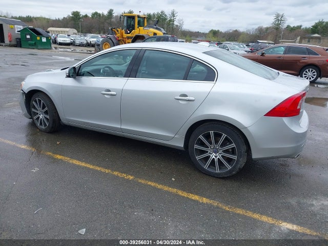 LYV402TM2HB126712 Volvo S60 Inscription T5 Platinum