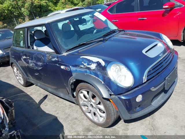 2006 MINI COOPER S WMWRE33516TJ34814 Photo 0