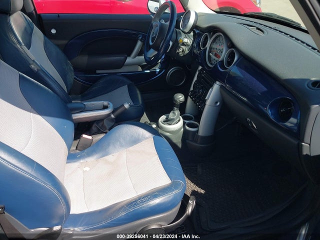 2006 MINI COOPER S WMWRE33516TJ34814 Photo 4