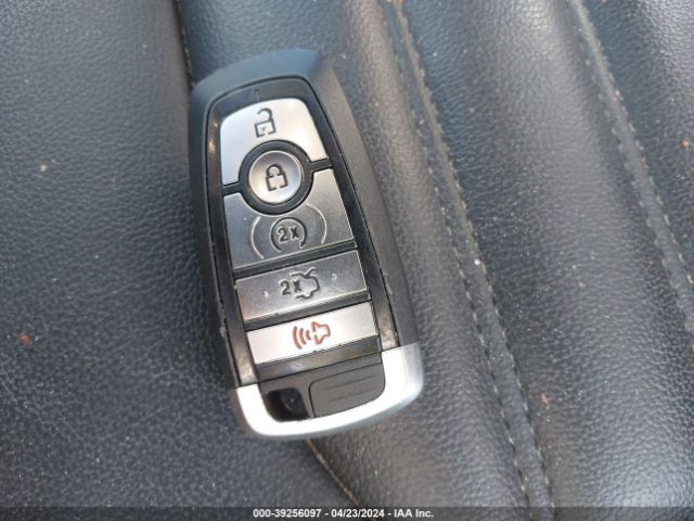 3FA6P0MU1KR157080 Ford Fusion Hybrid Sel