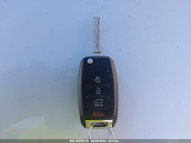 KIA Soul 2016 KNDJN2A21G7838105 Image 11