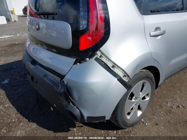 KIA Soul 2016 KNDJN2A21G7838105 Image 6