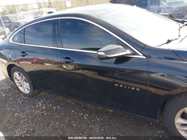 Chevrolet MALIBU LT 2018 1G1ZD5ST6JF131506 Image 13