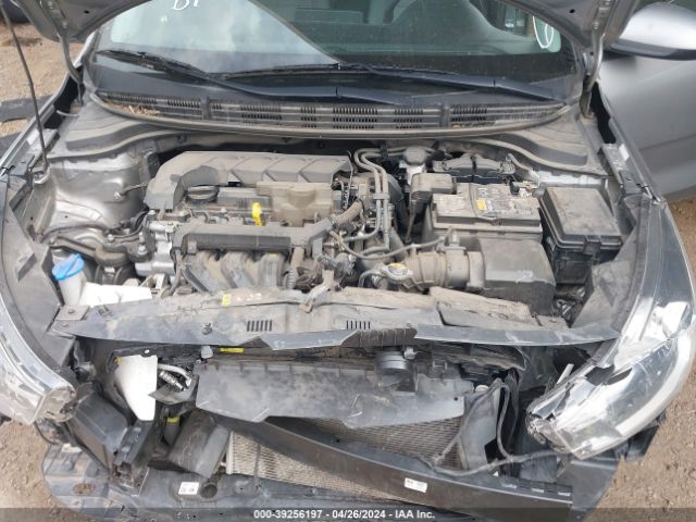 3KPA25AD0ME406886 KIA Rio 5-door S