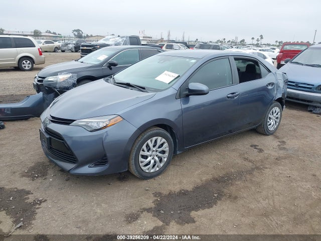 Toyota COROLLA LE 2017 5YFBURHE4HP599665 Image 2