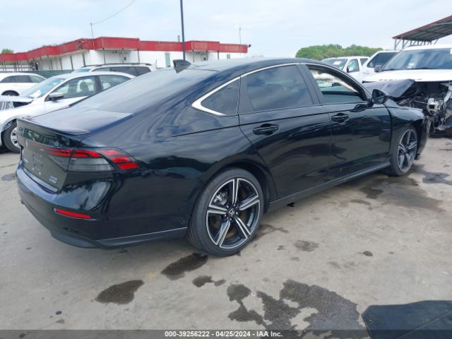 1HGCY2F58RA015097 Honda Accord Hybrid Sport
