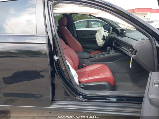 1HGCY2F58RA015097 Honda Accord Hybrid Sport