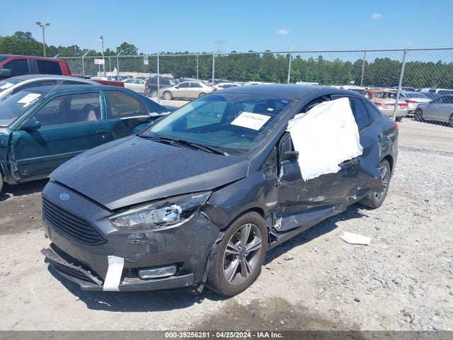 Ford FOCUS SE 2018 1FADP3FE2JL265249 Image 6