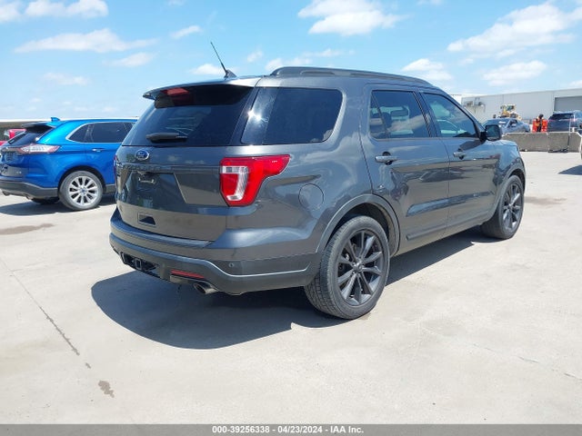 Ford EXPLORER XLT 2018 1FM5K7D80JGC90608 Image 4