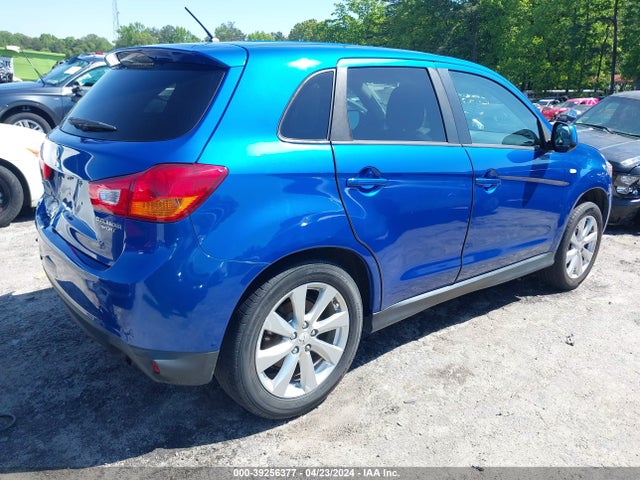 4A4AP3AU4FE049936 Mitsubishi Outlander Sport Es
