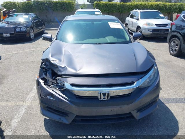 2HGFC2F70JH577093 Honda CIVIC EX