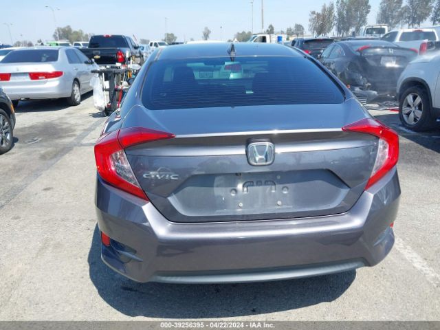 2HGFC2F70JH577093 Honda CIVIC EX