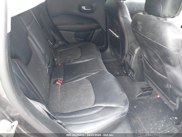 3C4NJCBB6JT102474 Jeep Compass Latitude Fwd