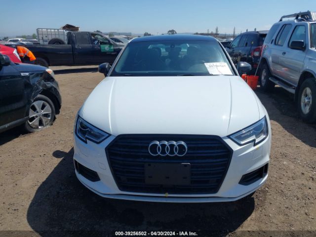 WAUAUGFF5LA097687 Audi A3 Premium 40 Tfsi Front-wheel Drive S Tronic