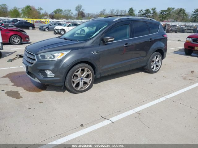 1FMCU0J97HUD17661 Ford Escape Titanium