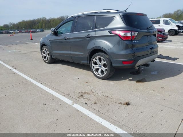 1FMCU0J97HUD17661 Ford Escape Titanium