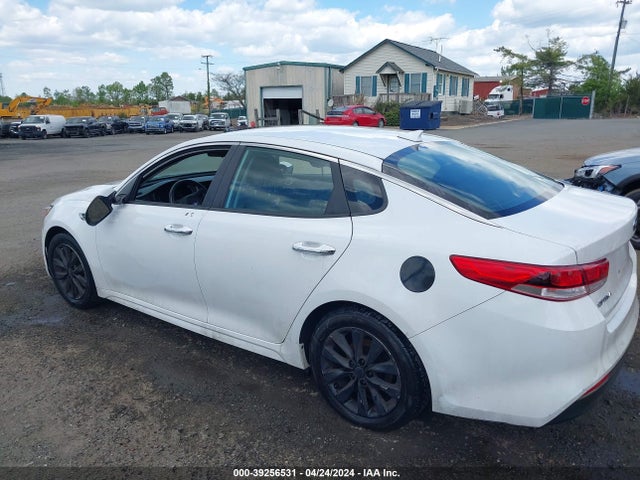 KIA Optima Lx 2016 5XXGT4L35GG026542 Image 3