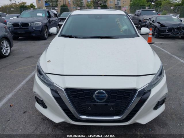 1N4BL4FV2LC252612 Nissan Altima Platinum Fwd