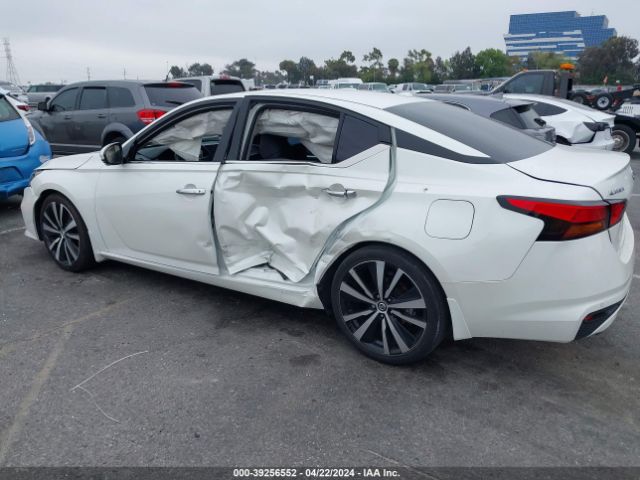 1N4BL4FV2LC252612 Nissan Altima Platinum Fwd