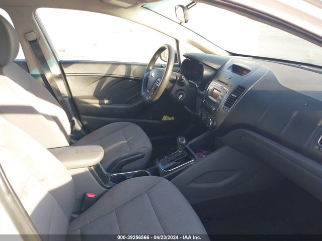 KIA FORTE LX 2018 3KPFK4A72JE212561 Image 5