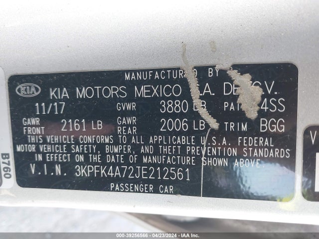 KIA FORTE LX 2018 3KPFK4A72JE212561 Image 9