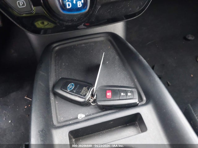 Toyota Prius Le 2019 JTDKARFUXK3095804 Image 11