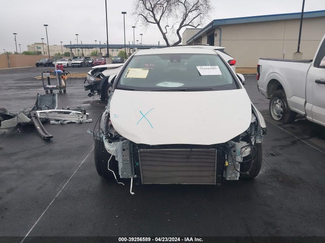 Toyota Prius Le 2019 JTDKARFUXK3095804 Image 13