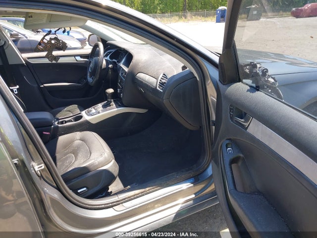 WAUAFAFL1GN009813 Audi A4 2.0t Premium
