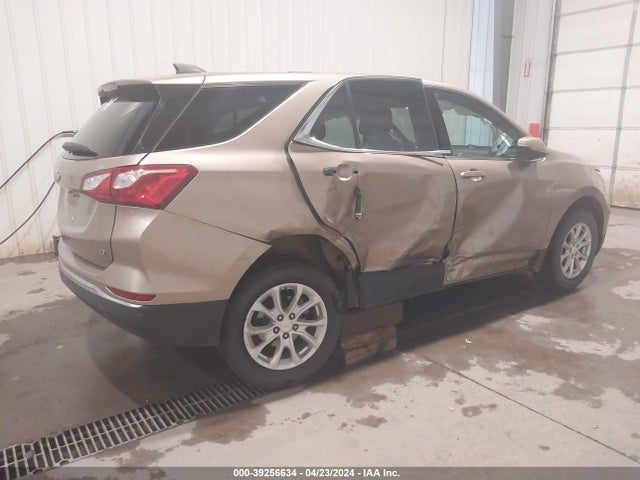 Chevrolet EQUINOX LT 2018 2GNAXJEV5J6198035 Image 4