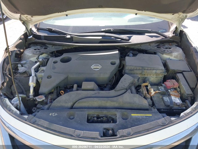 Nissan Altima 2.5 S 2015 1N4AL3AP9FN401220 Image 10