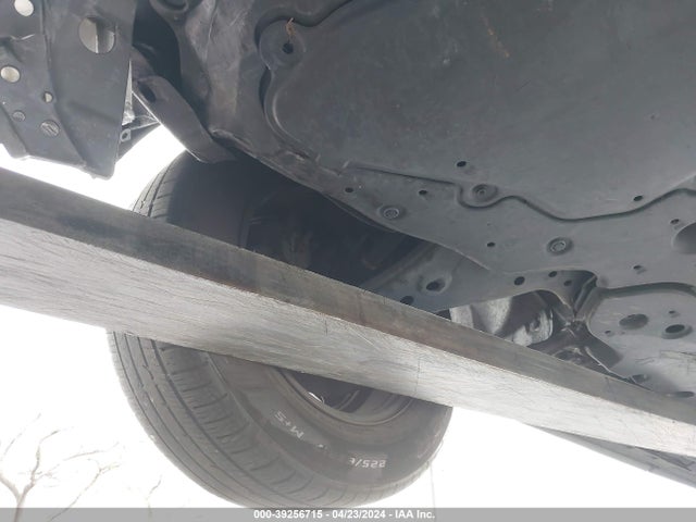 Toyota RAV4 LE 2019 JTMH1RFVXKD507412 Image 19
