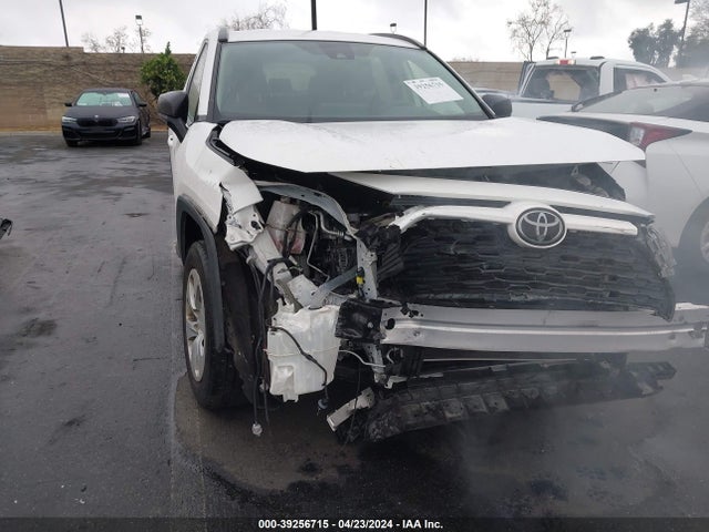 Toyota RAV4 LE 2019 JTMH1RFVXKD507412 Image 6