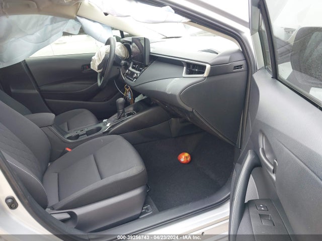 Toyota Corolla Hybrid Le 2024 JTDBCMFE2R3045303 Image 5