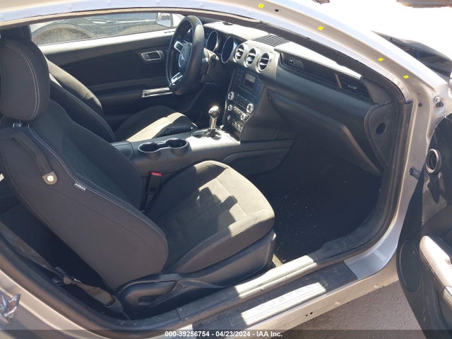 Ford Mustang Ecoboost Fastback 2020 1FA6P8TH5L5149796 Image 5