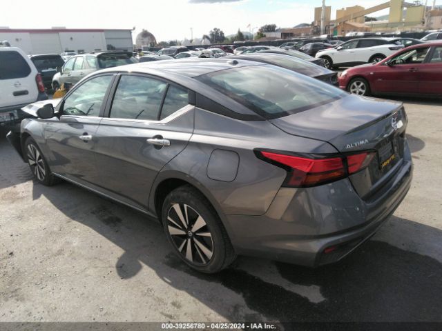 1N4BL4DWXNN356378 Nissan Altima Sv Intelligent Awd