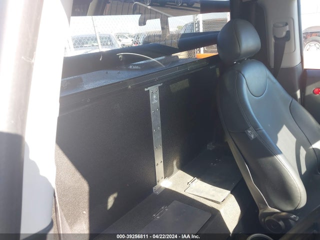 2006 MINI COOPER WMWRC33576TJ76765 Photo 7