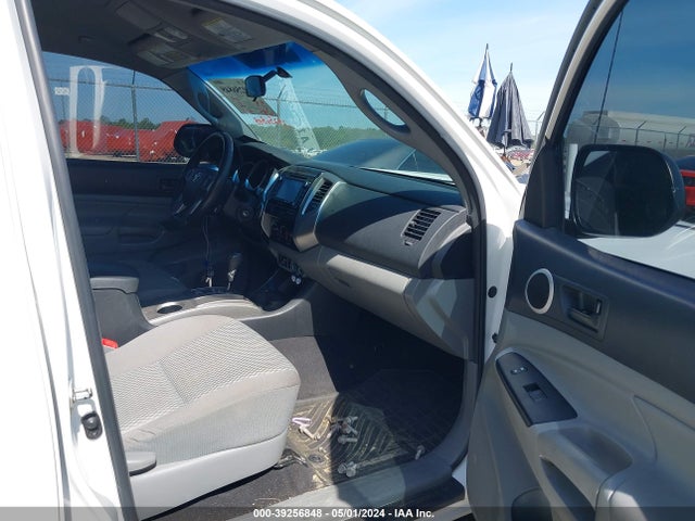 Toyota Tacoma Base V6 2014 3TMLU4EN9EM148472 Image 5