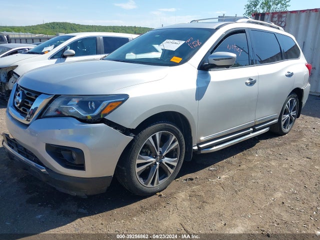 Nissan Pathfinder Platinum 2017 5N1DR2MN1HC901232 Image 2