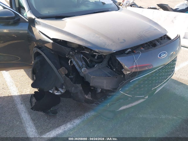 Ford ESCAPE SE 2020 1FMCU0G69LUC23402 Image 6