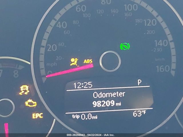 3VWJ17AT8FM603686 Volkswagen Beetle 1.8t