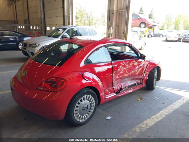 3VWJ17AT8FM603686 Volkswagen Beetle 1.8t
