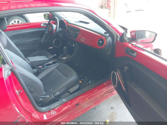 3VWJ17AT8FM603686 Volkswagen Beetle 1.8t