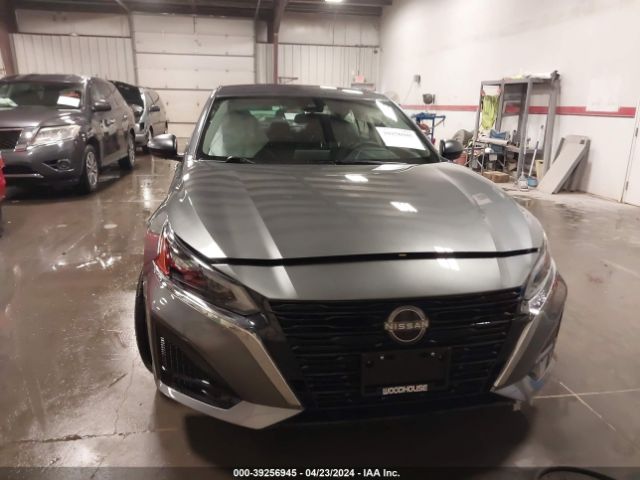 1N4BL4DW9RN361481 Nissan Altima Sv Intelligent Awd
