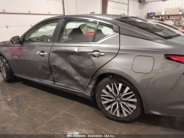 1N4BL4DW9RN361481 Nissan Altima Sv Intelligent Awd