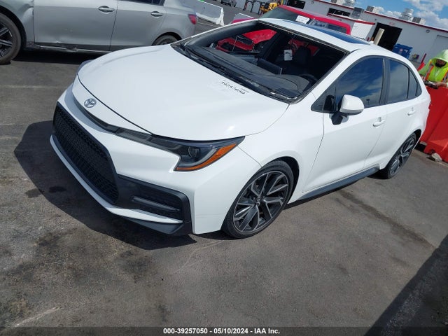 Toyota Corolla Xse 2020 5YFT4RCE0LP032387 Image 2