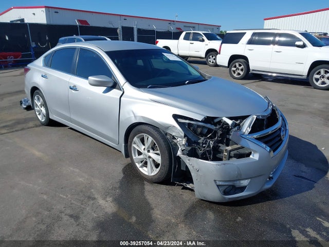 Nissan Altima 2.5 Sv 2015 1N4AL3AP1FC249364 главное изображение