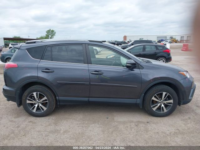 JTMRFREV2HD220422 Toyota Rav4 Xle