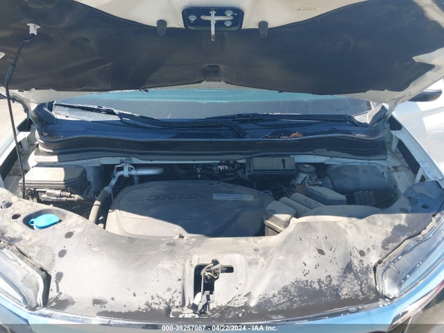 Honda Pilot Touring 2016 5FNYF6H9XGB124523 Image 10