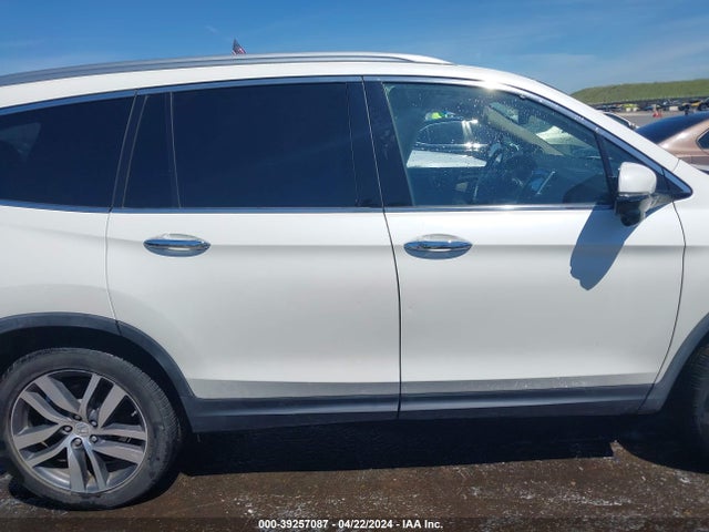 Honda Pilot Touring 2016 5FNYF6H9XGB124523 Image 13