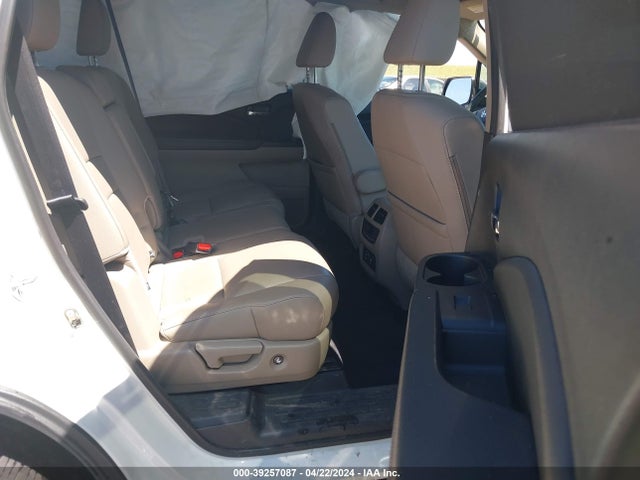 Honda Pilot Touring 2016 5FNYF6H9XGB124523 Image 8